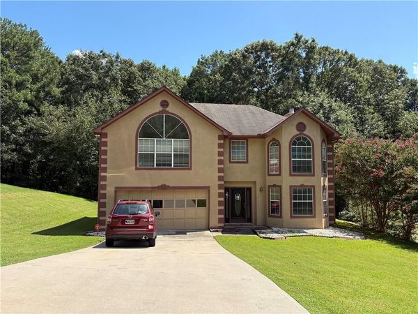 1667 Rolling Stone Drive , Lithonia, GA 30058