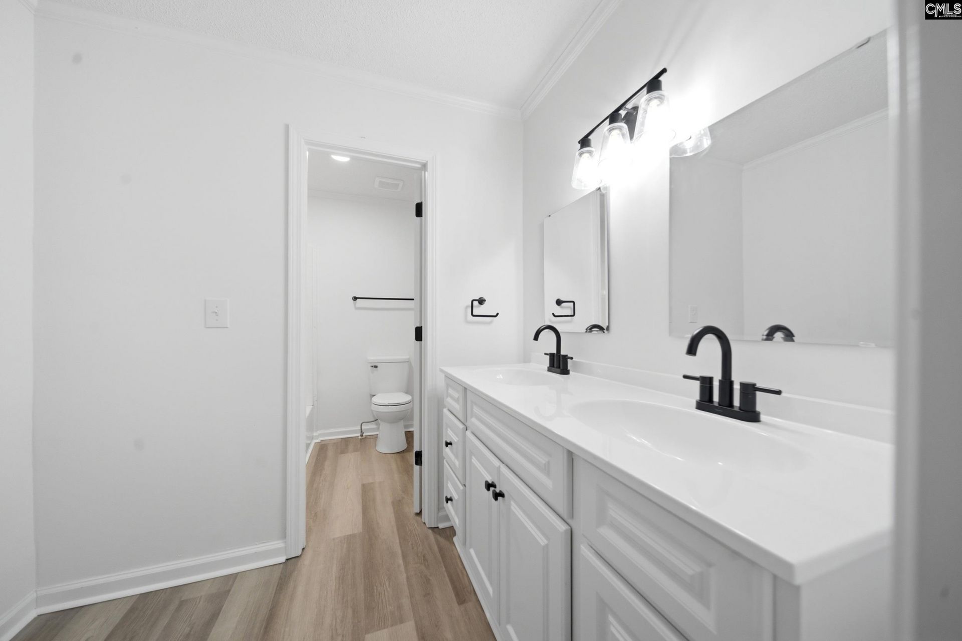 214 Melody Lane Photo 17