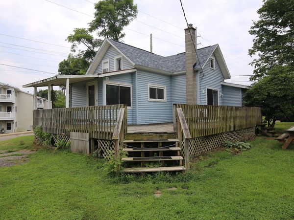 406 Spring Street, Three Rivers, MI 49093