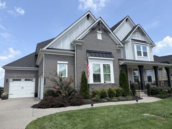 192 Broadgreen Ln , Nolensville, TN 37135
