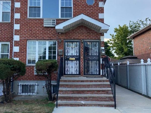 19709 120th Avenue , Saint Albans, NY 11412