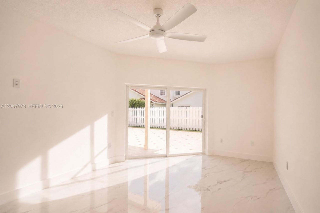15428 SW 50th Ter , Unit 15428, Miami, FL 33185 Photo