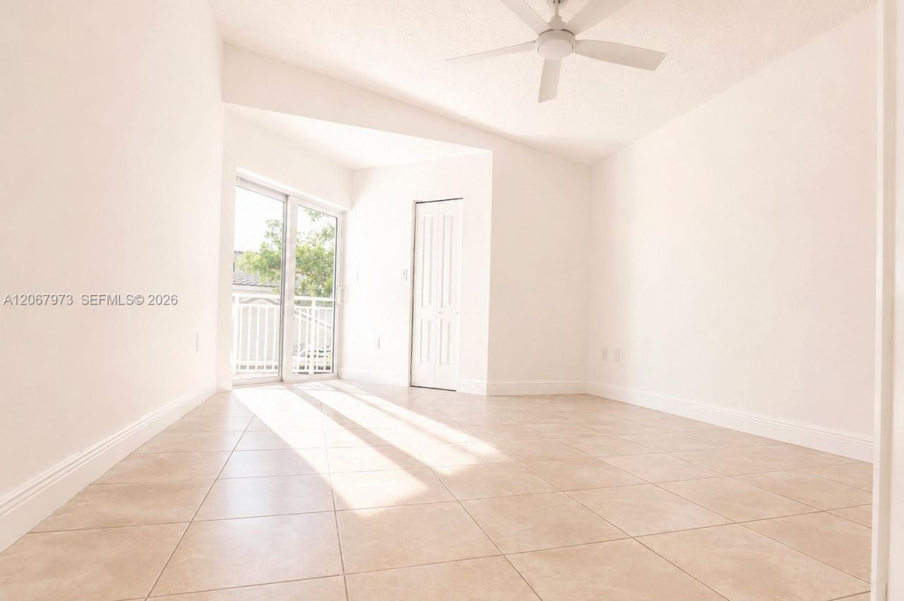 15428 SW 50th Ter , Unit 15428, Miami, FL 33185 Photo