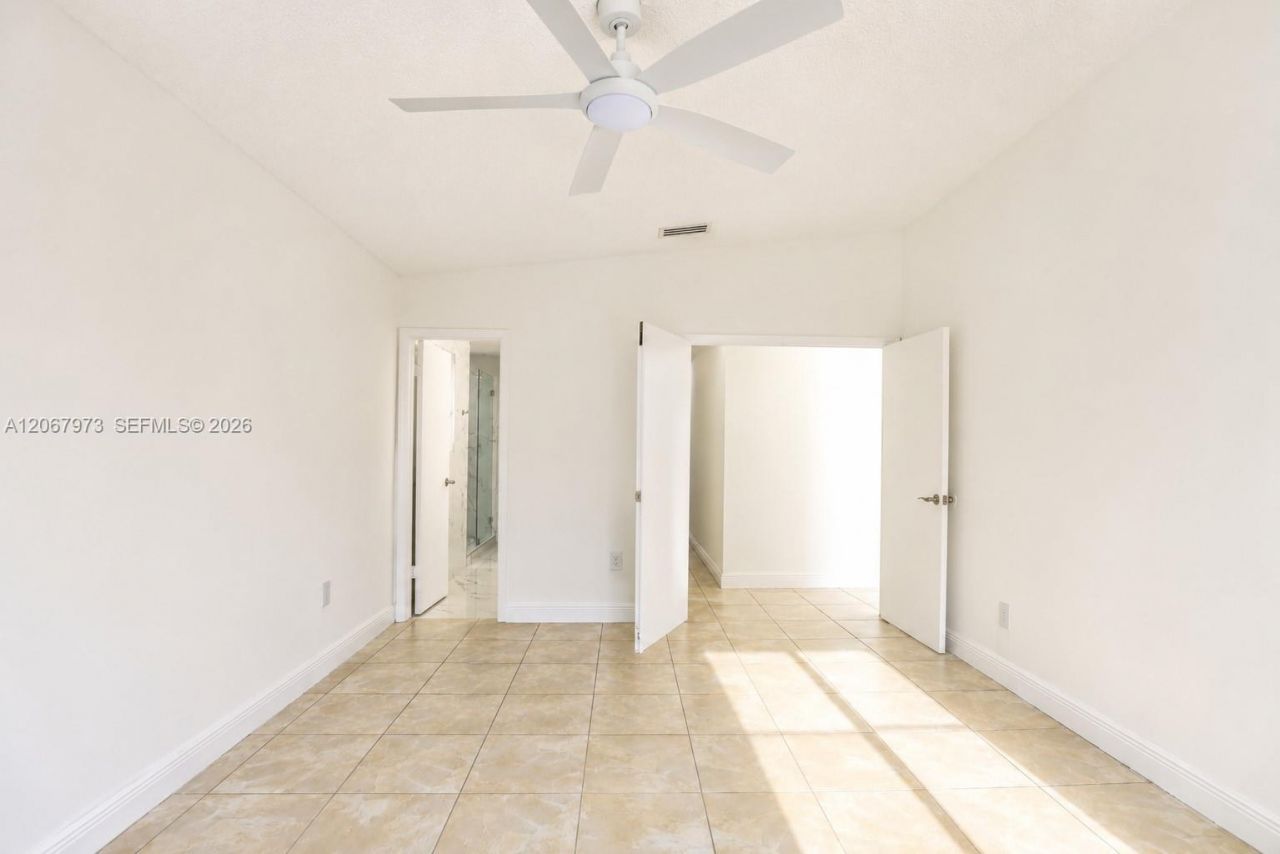 15428 SW 50th Ter , Unit 15428, Miami, FL 33185 Photo