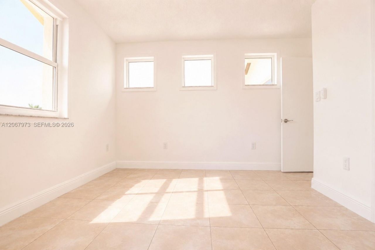 15428 SW 50th Ter , Unit 15428, Miami, FL 33185 Photo
