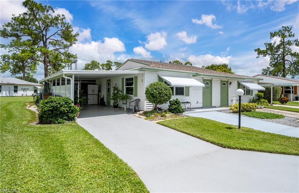 39 Desert Candle Cir, Lehigh Acres, FL 33936 Photo