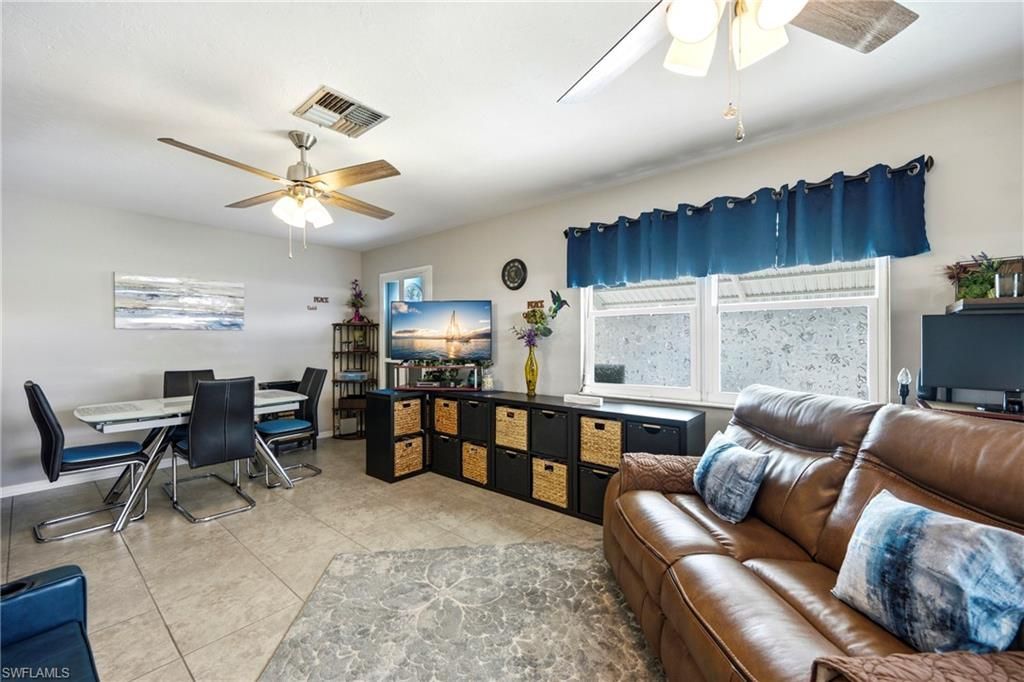 39 Desert Candle Cir, Lehigh Acres, FL 33936 Photo