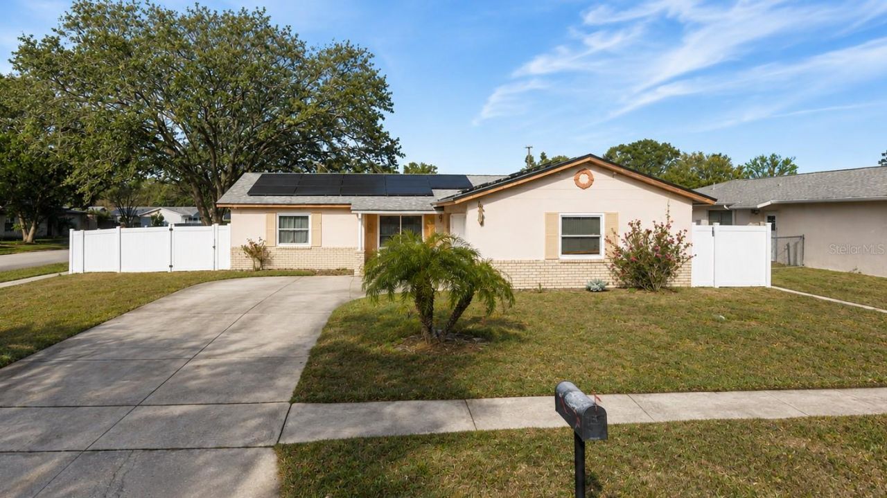 1002 Winchester Court , Brandon, FL 33510 Main Photo