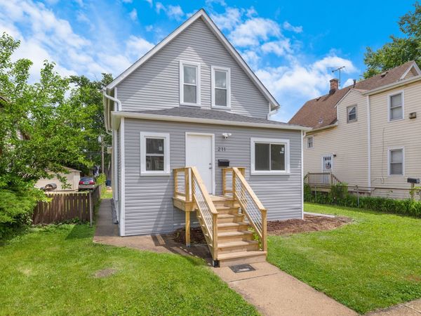 211 S 9th Avenue , Maywood, IL 60153