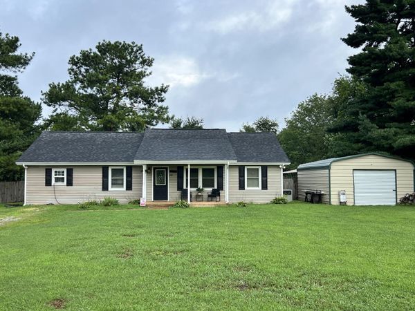 4409 Thomasville Rd, Chapmansboro, TN 37035