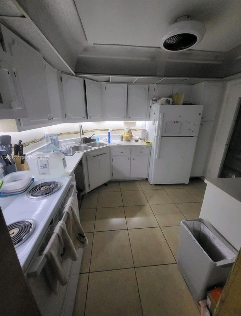 3360 Spanish Moss Ter, Unit 412, Lauderhill, FL 33319 Photo