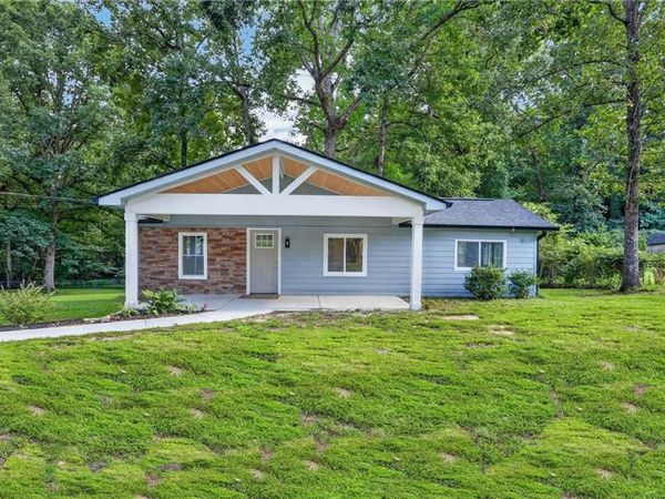 1374 Shangrila Circle , Riverdale, GA 30296