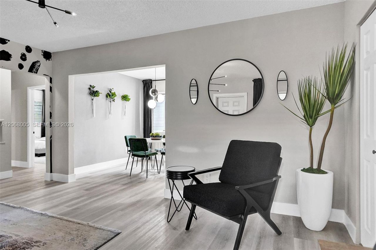 1430 16th St, Unit 1, Miami Beach, FL 33139 Photo