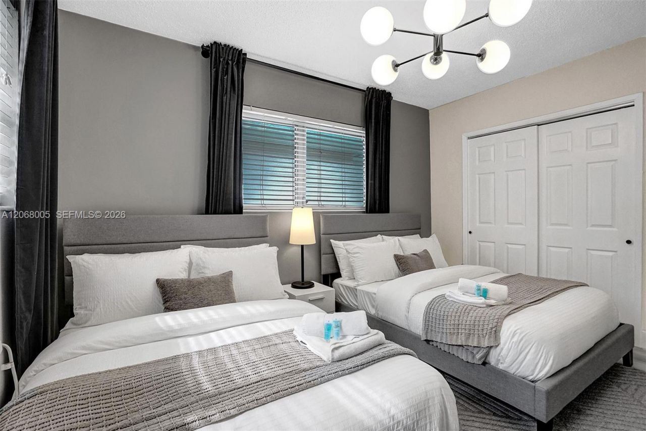 1430 16th St, Unit 1, Miami Beach, FL 33139 Photo