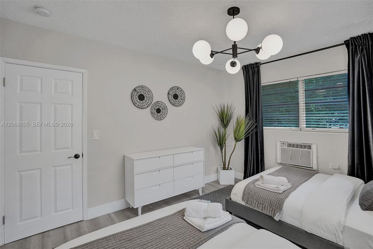 1430 16th St, Unit 1, Miami Beach, FL 33139 Photo