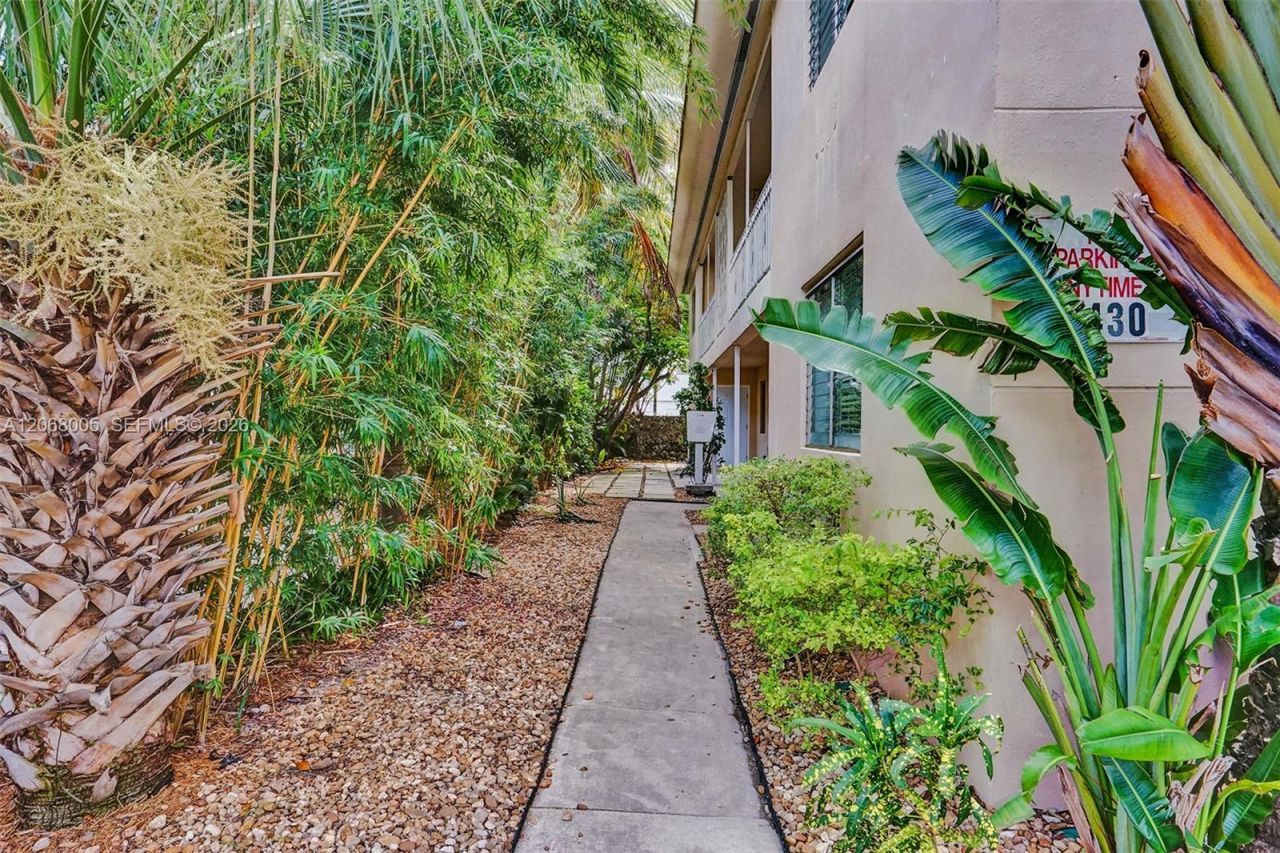 1430 16th St, Unit 1, Miami Beach, FL 33139 Photo