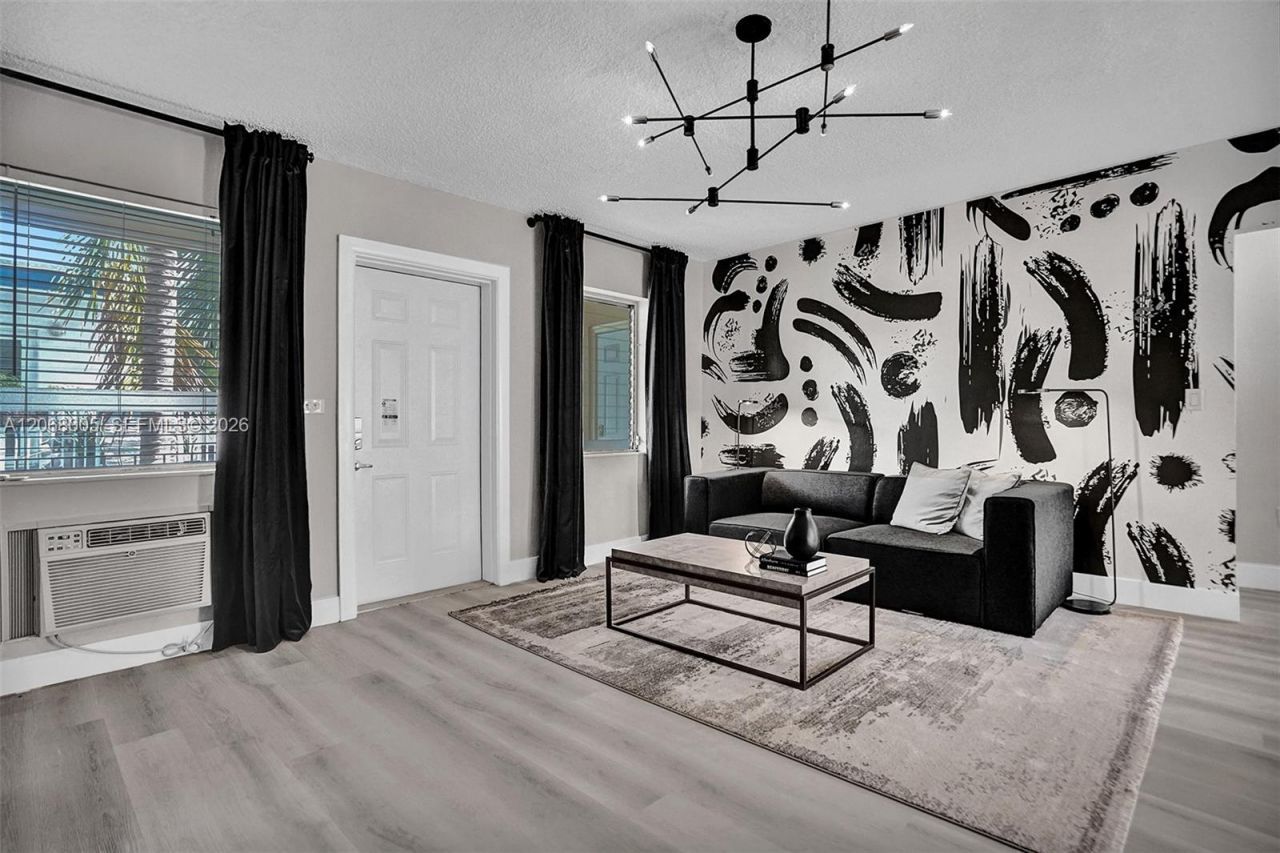 1430 16th St, Unit 1, Miami Beach, FL 33139 Photo