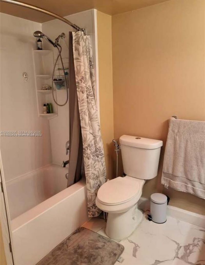 3301 Spanish Moss Ter, Unit 404, Lauderhill, FL 33319 Photo