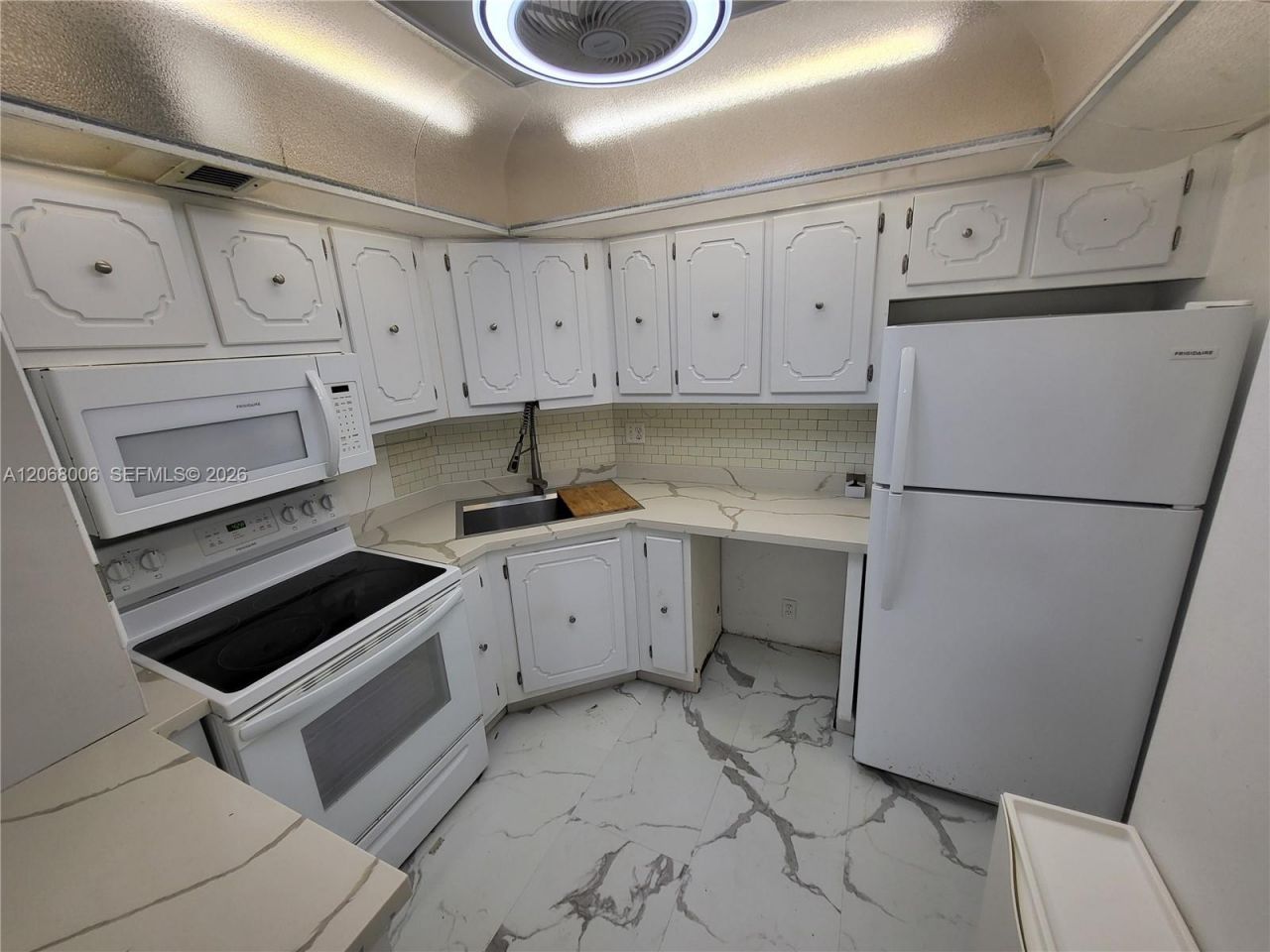 3301 Spanish Moss Ter, Unit 404, Lauderhill, FL 33319 Photo