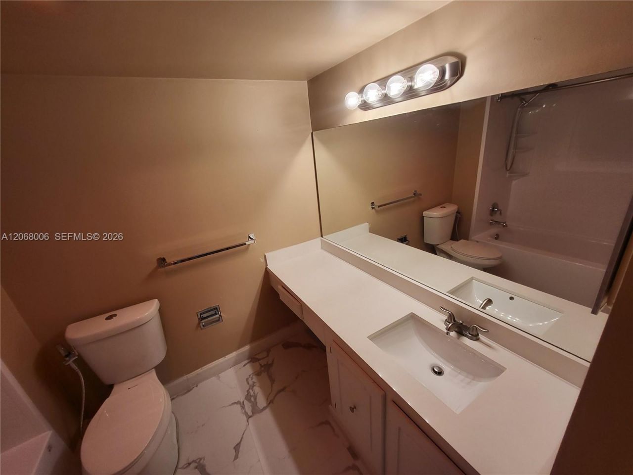 3301 Spanish Moss Ter, Unit 404, Lauderhill, FL 33319 Photo