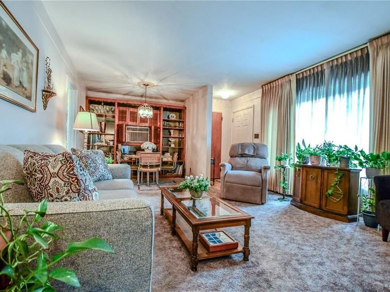 432 Dundee Circle, Dayton, OH 45431 Photo 3
