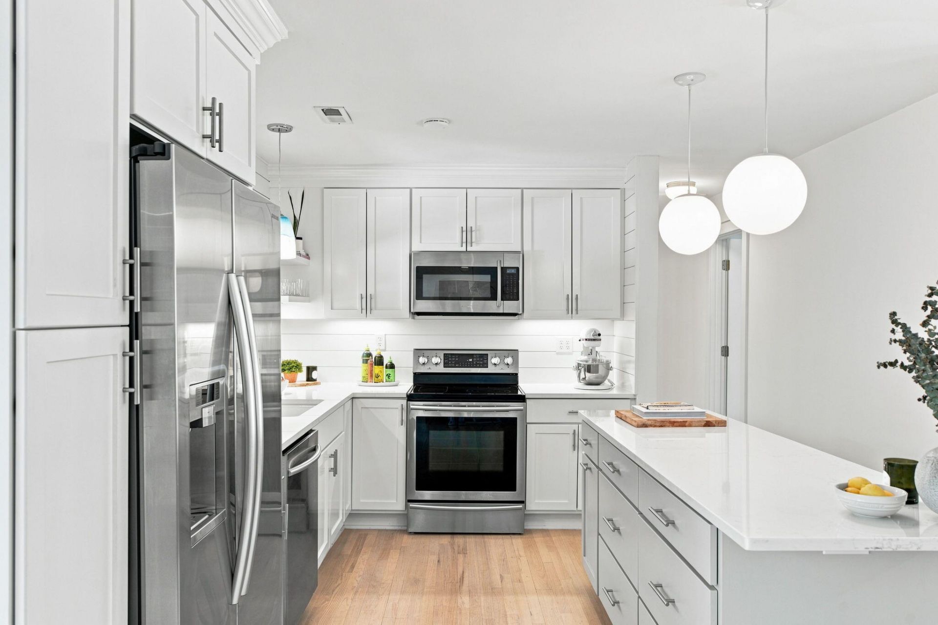 37 32nd Avenue Photo 13