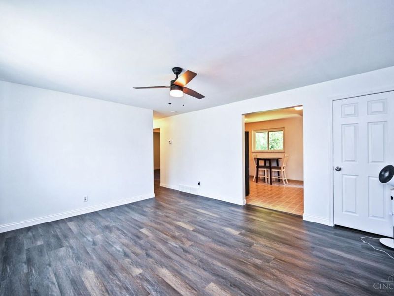 9232 Coogan Drive, Colerain Township, OH 45231 Photo 4