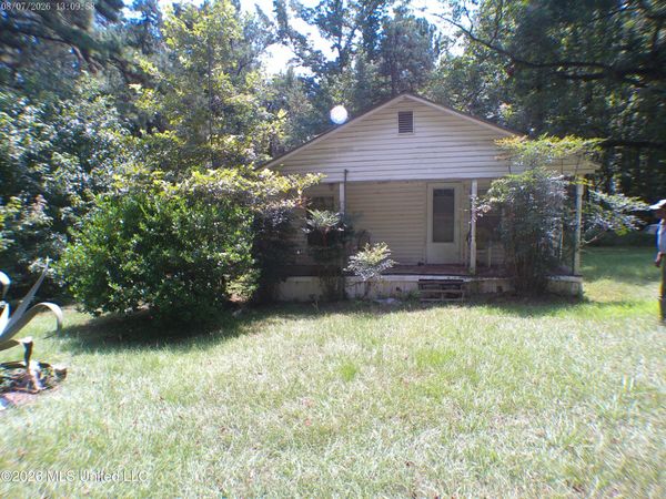 2204 SE Old Hwy 18 No 2 , Hermanville, MS 39086