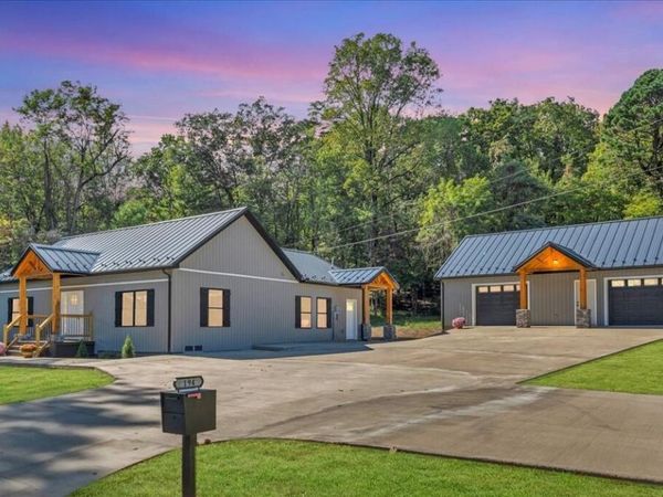194 Rainbow Forest DR , Troutville, VA 24175