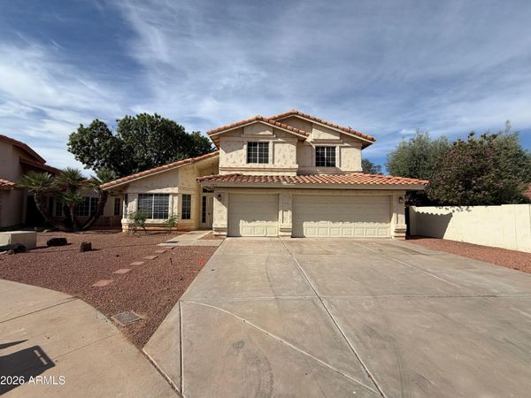 7511 W TONTO Drive, Glendale, AZ 85308