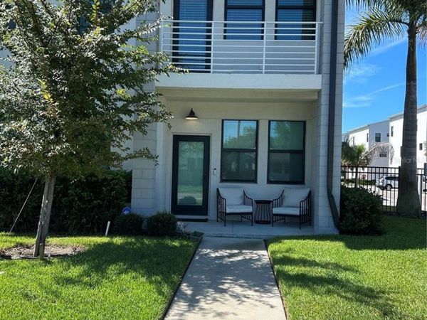 2556 13TH AVENUE N, ST PETERSBURG, FL 33713