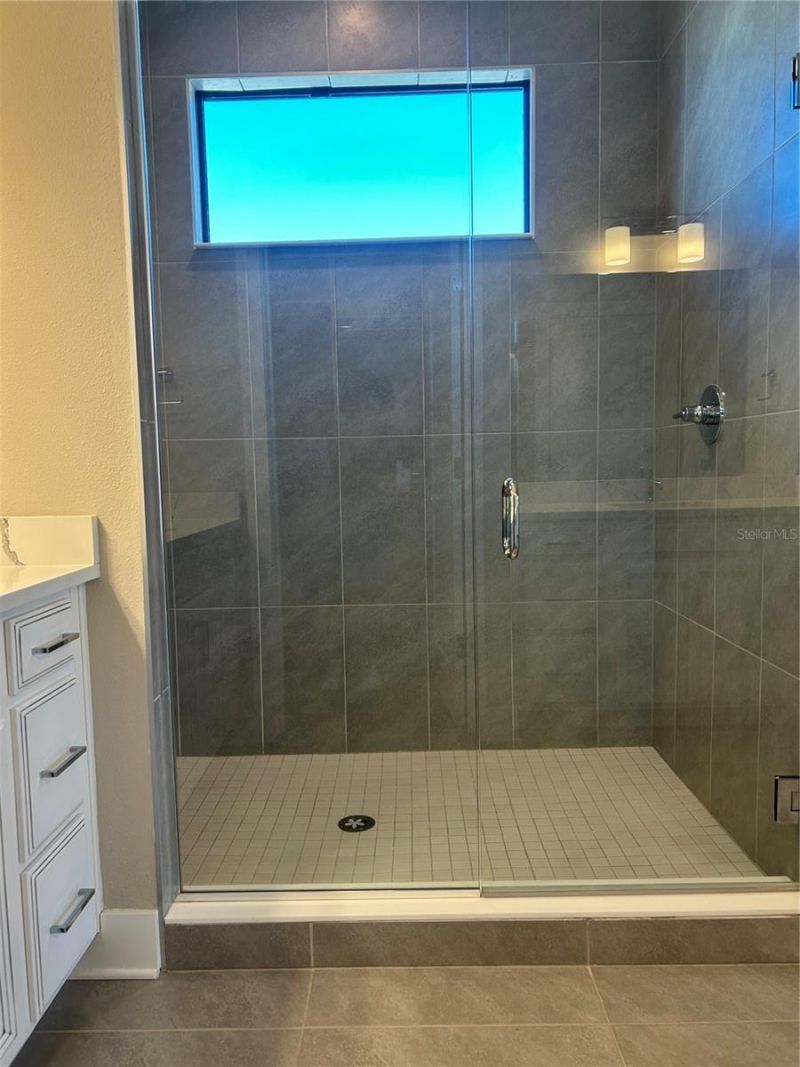 2556 13th Avenue N, Saint Petersburg, FL 33713 Photo