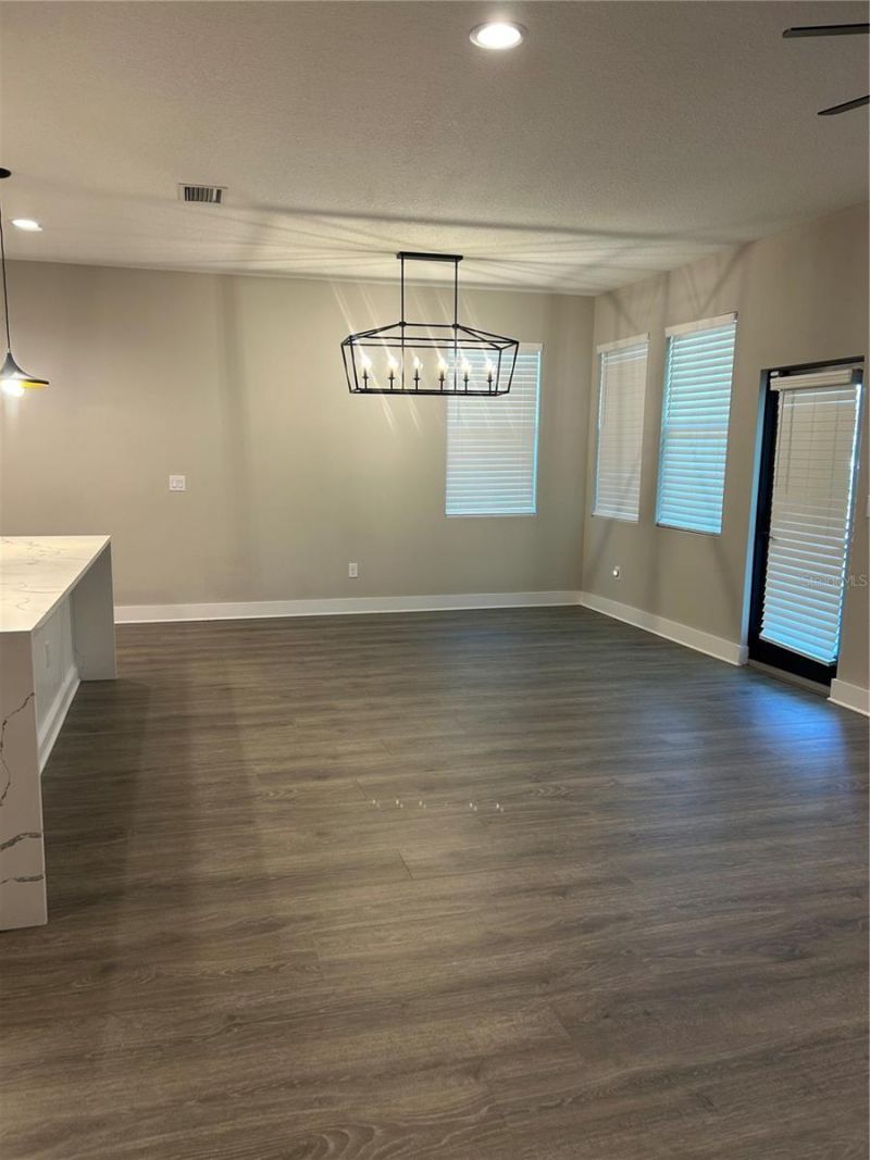 2556 13th Avenue N, Saint Petersburg, FL 33713 Photo