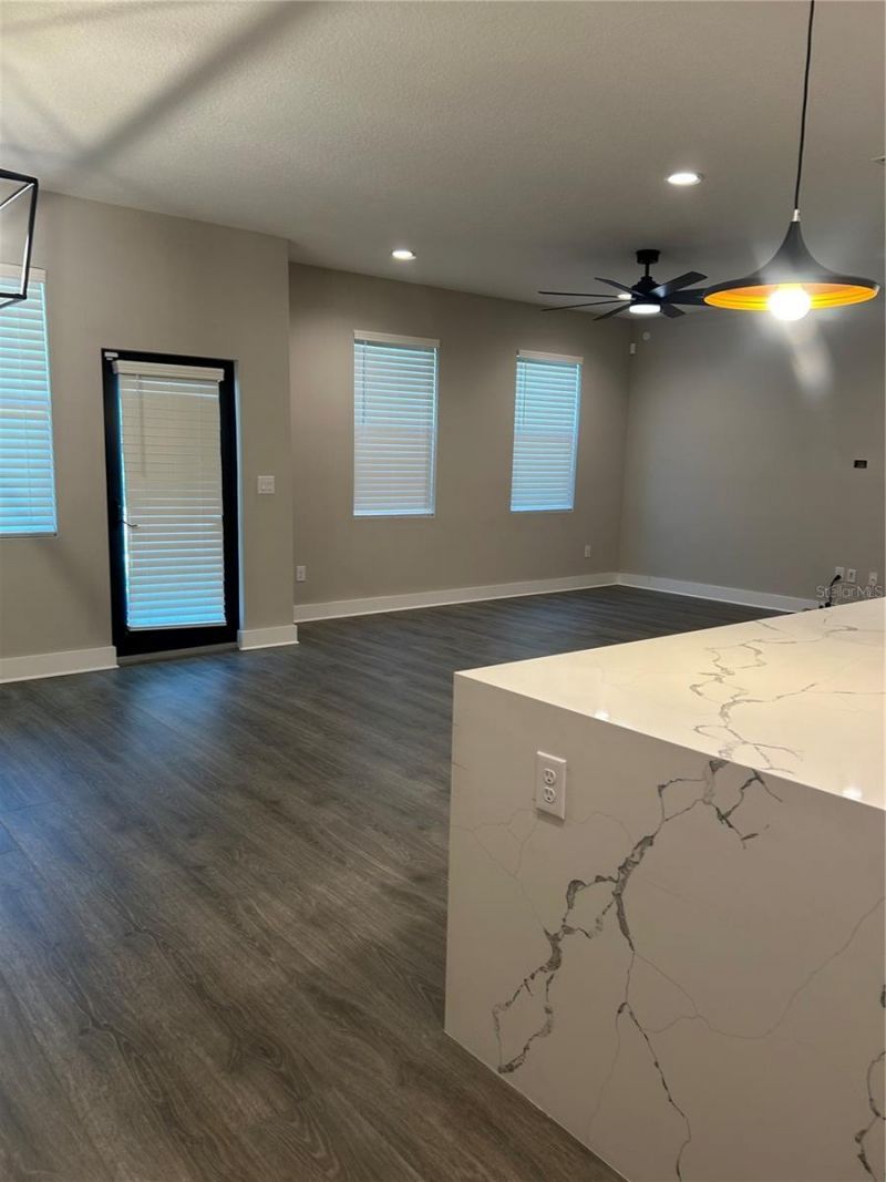 2556 13th Avenue N, Saint Petersburg, FL 33713 Photo