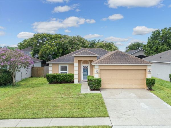 4338 STONEFIELD DRIVE , ORLANDO, FL 32826