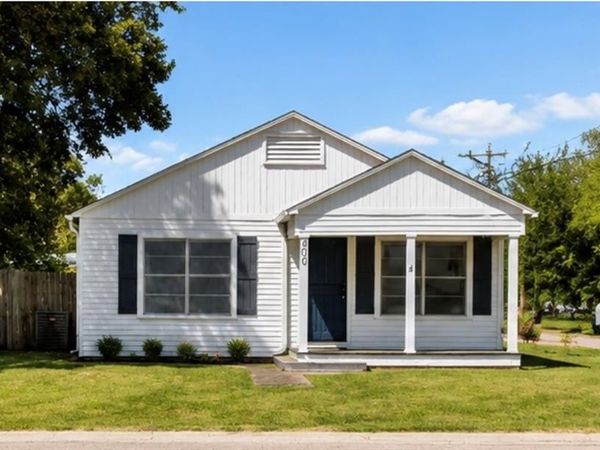 400 S San Jacinto Street , Whitney, TX 76692
