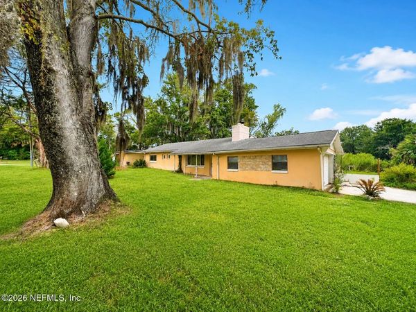 1735 RIBAULT SCENIC Drive, Jacksonville, FL 32208