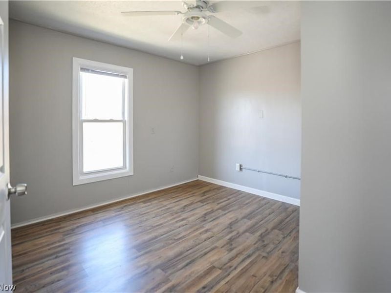 559 E Exchange Street, Akron, OH 44306 Photo 15