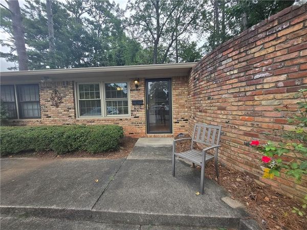 3309 Stonecrest Court , Atlanta, GA 30341