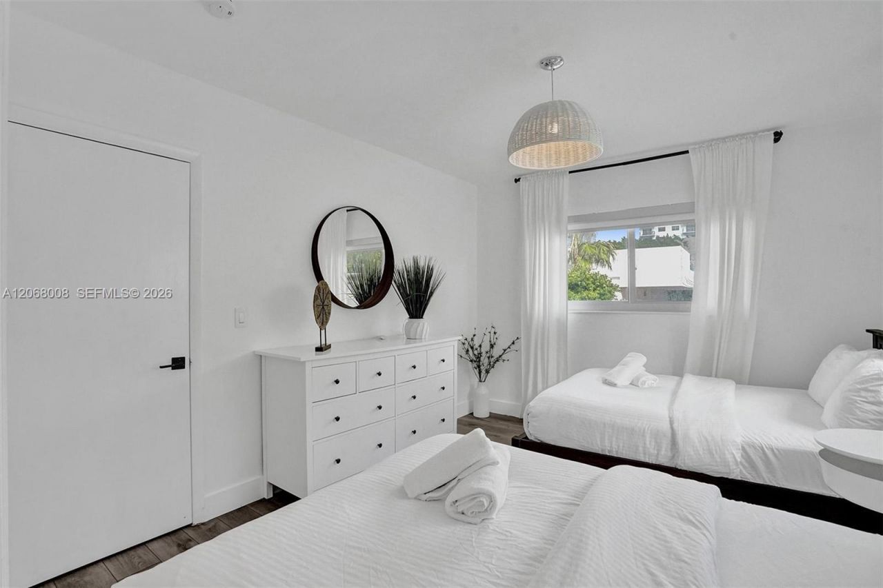 1440 16th St, Unit 3, Miami Beach, FL 33139 Photo