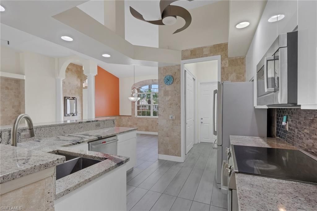 8596 Southwind Bay Cir, Fort Myers, FL 33908 Photo