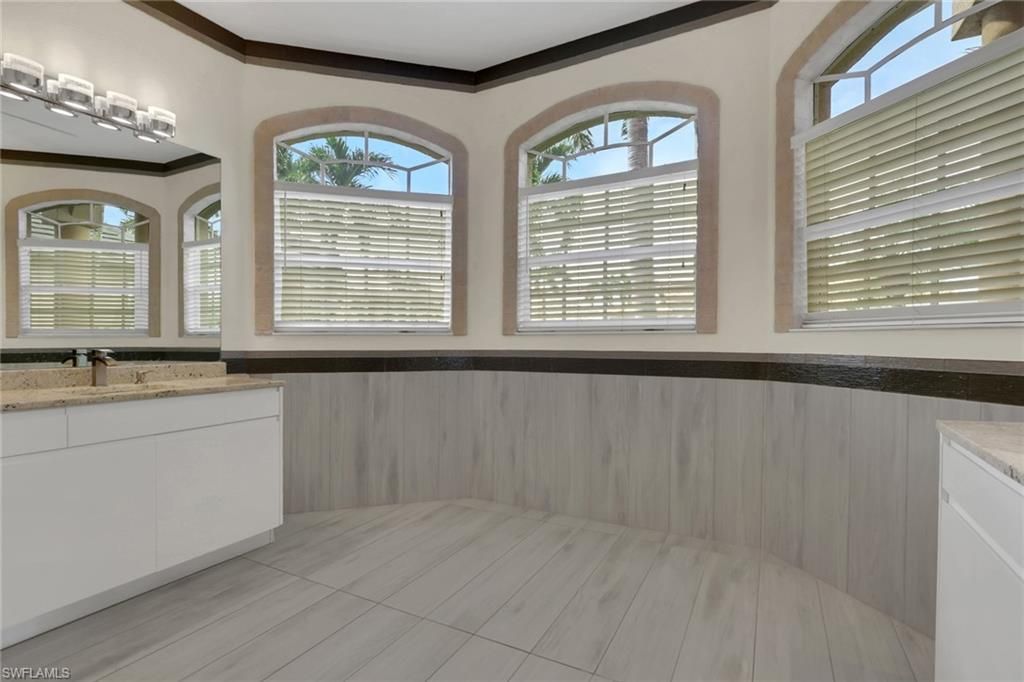 8596 Southwind Bay Cir, Fort Myers, FL 33908 Photo