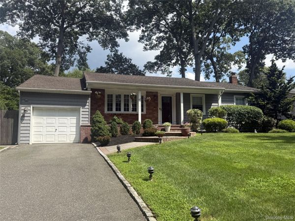 47 March Court , Selden, NY 11784