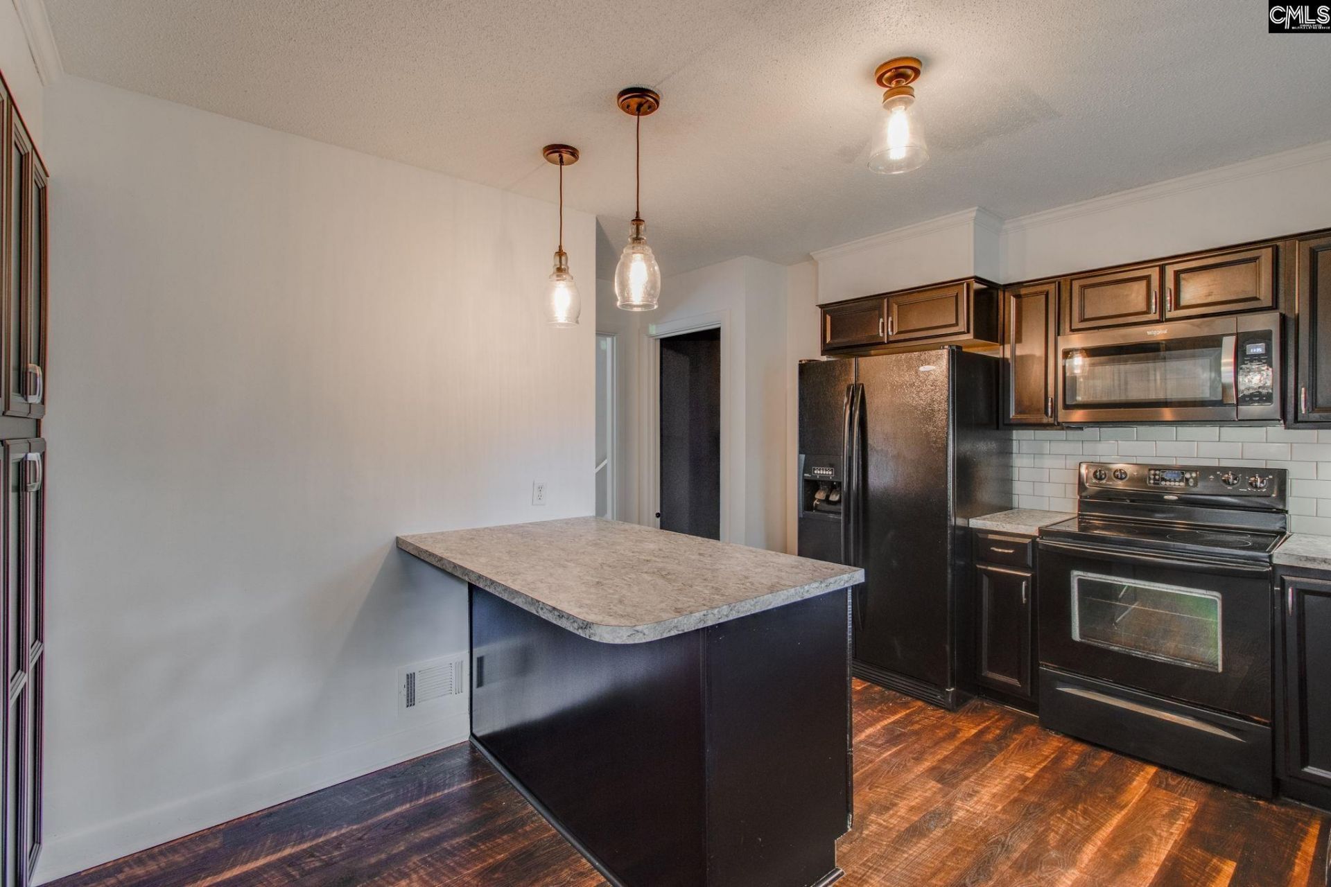 6627 Formosa Drive Photo 14