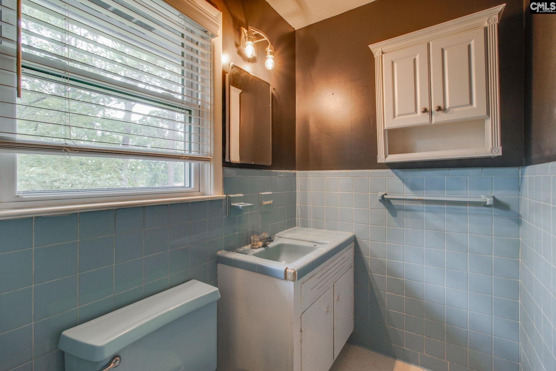 6627 Formosa Drive Photo 19