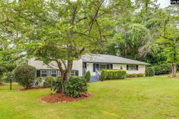 6627 Formosa Drive photo 4