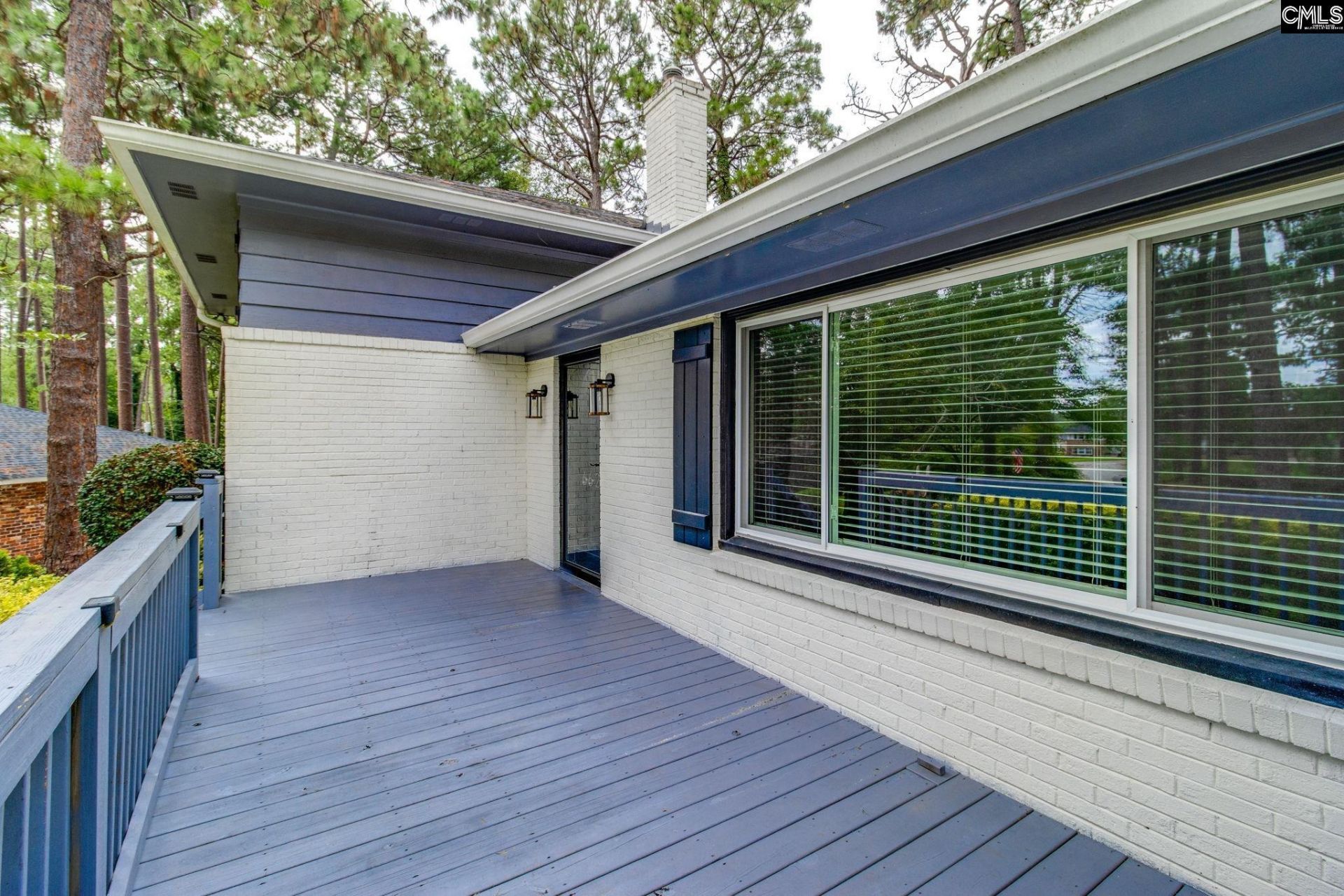 6627 Formosa Drive Photo 4