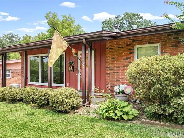 508 Crestvale Drive, St Louis, MO 63119