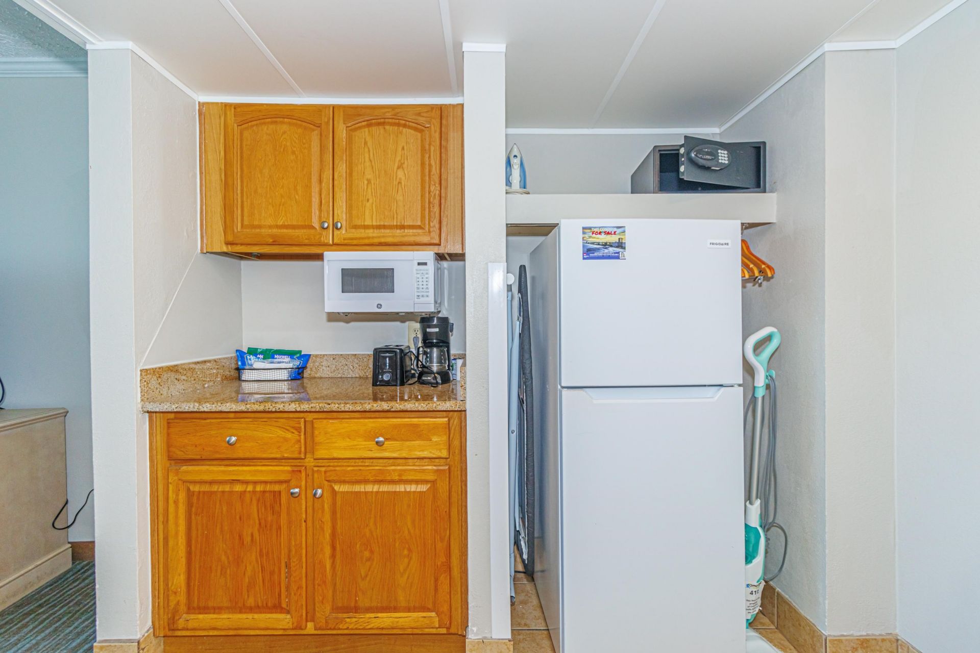 7100 N Ocean Blvd. Photo 18