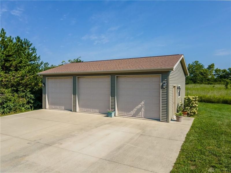 7539 E State Route 55, Casstown, OH 45312 Photo 9